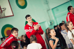Команда Спартак-Приморье провела мастер-класс по баскетболу для детей и молодежи